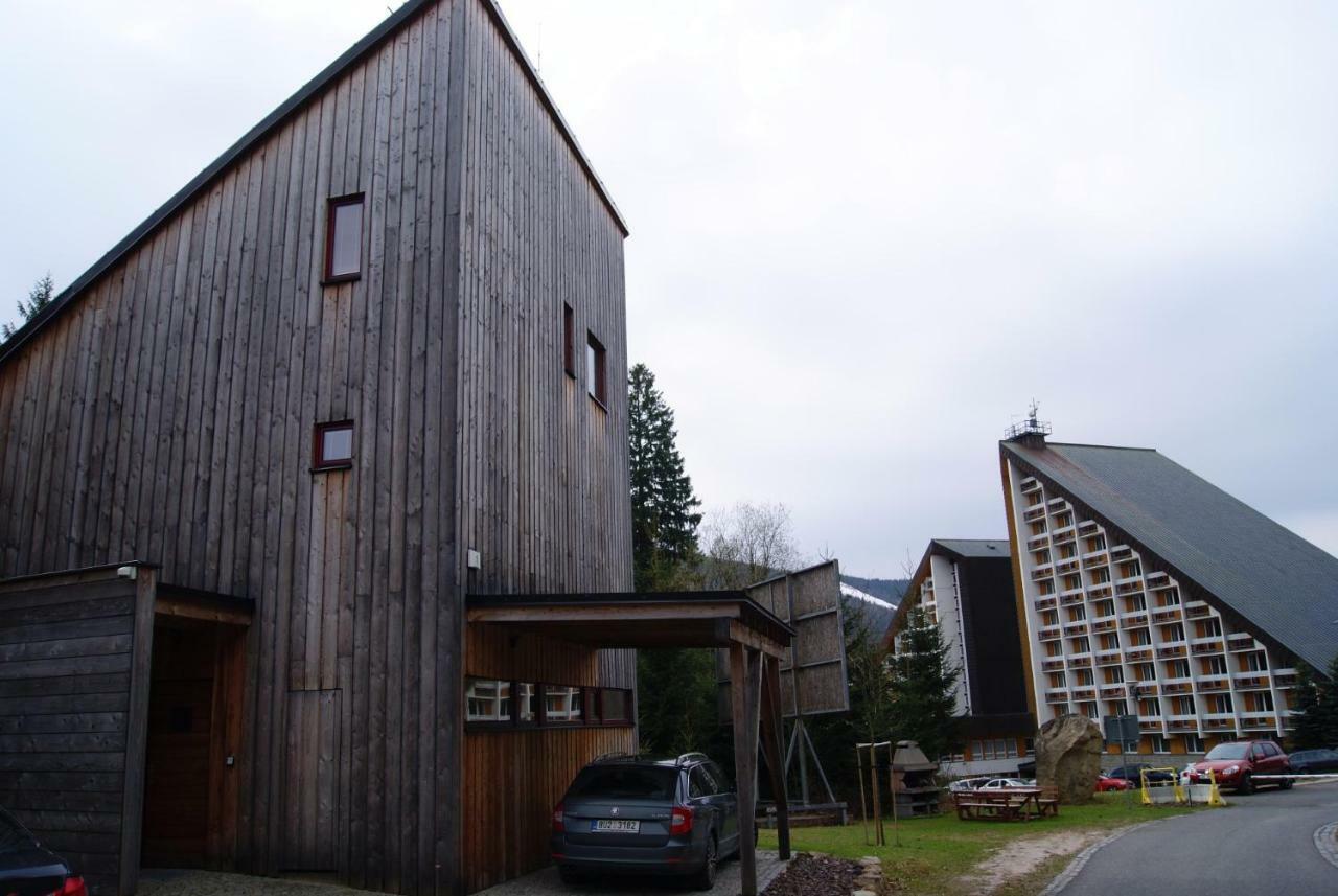 Horsky Chalet Harrachov Buitenkant foto